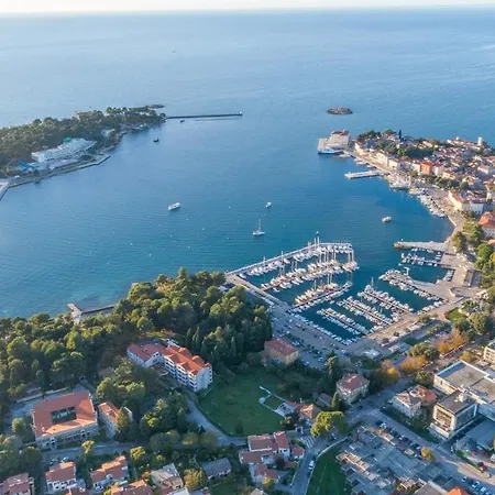 Πανσιόν Majic Πόρετς